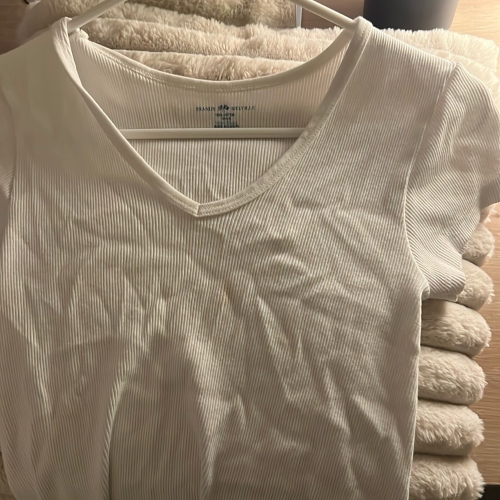 Brandy melville v neck